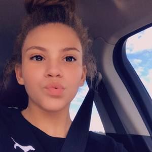 Meet your Posher, Karly